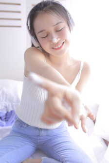 《女教师》未删减